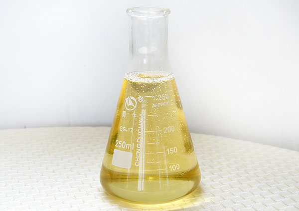 无综合型减水剂母液中三聚的妙用：与焦磷酸钠携手，效能倍增。